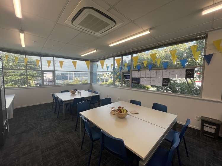 37-41 Carbine Road Mt Wellington_9