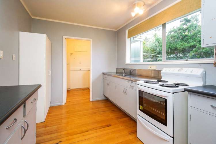 25 Parker Avenue New Lynn_5