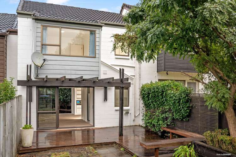 2/33 Monteith Crescent Remuera_5