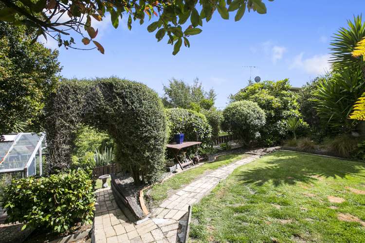 51 Roy Crescent Concord_16