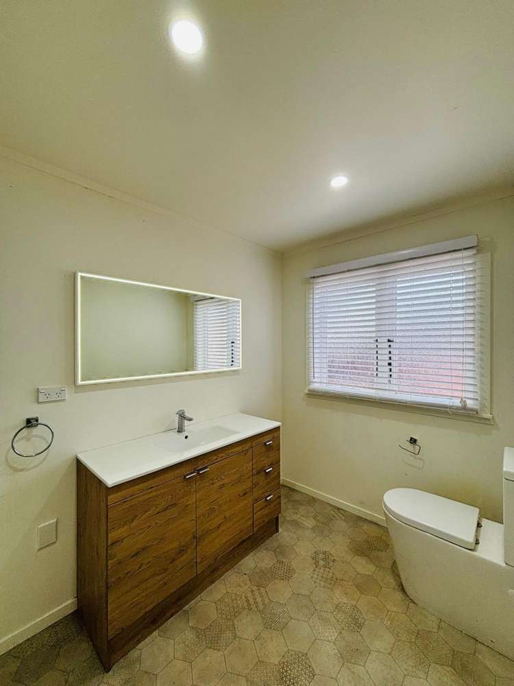  A/5 Avalon Crescent Avalon_16