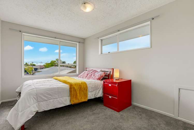 5 Norrie Street Redwood_15