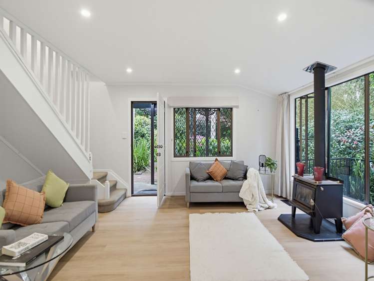 14B South Lynn Road Titirangi_4