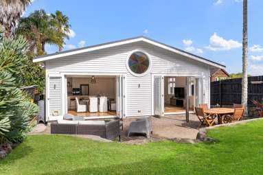 171 Landscape Road_2