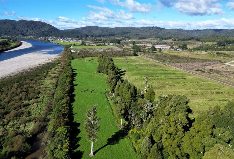 200 Golf Links Road Kaiata_11