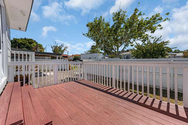 14A Lorraine Avenue Mount Albert_13