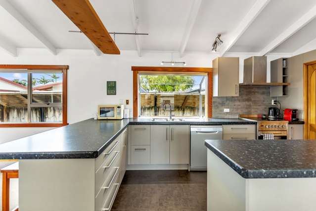 45 South East Highway Whitianga_4