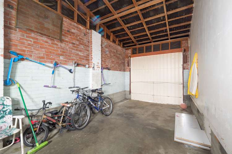 117 Racecourse Road Allenton_18