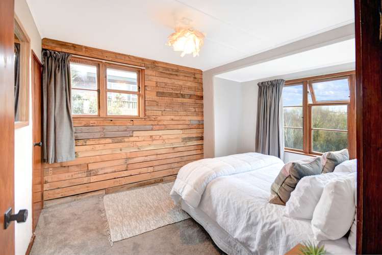 86 Columba Avenue Calton Hill_11