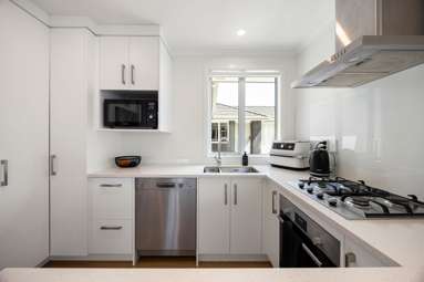 4/36 Herbert Road_3