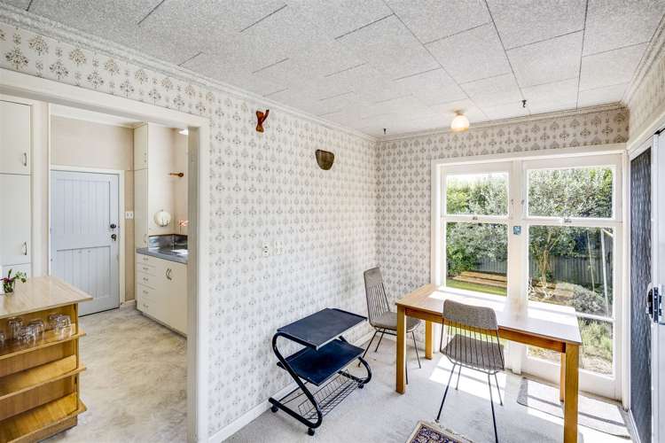 703 Park Road South Akina_12