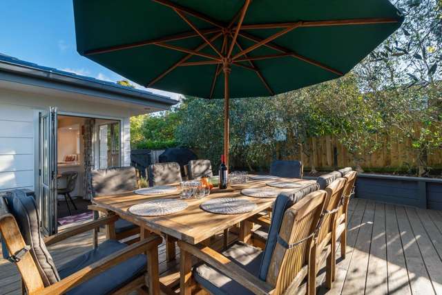 1/6 Phillipa Place Browns Bay_3