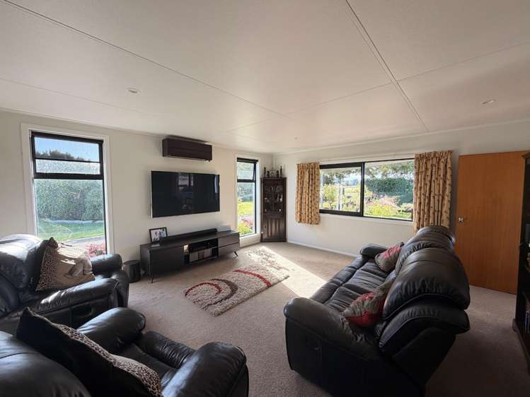  74 Somersal Lane Marton_9