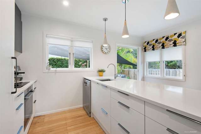 82 Kervil Avenue Te Atatu Peninsula_2