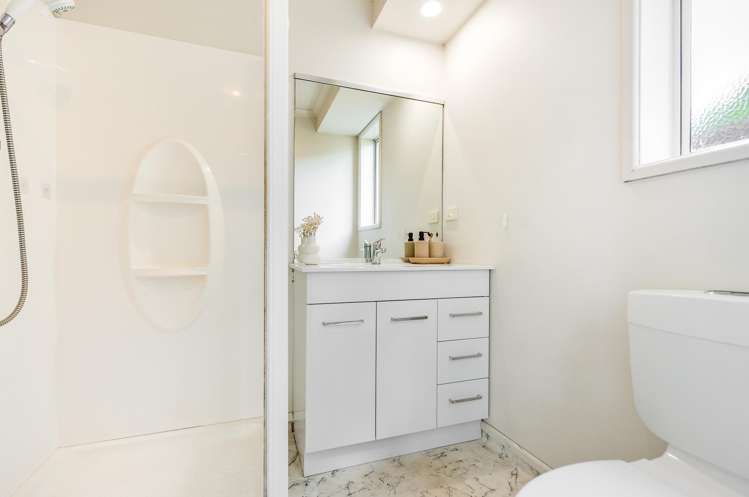 15 Salisbury Place Hamilton East_18