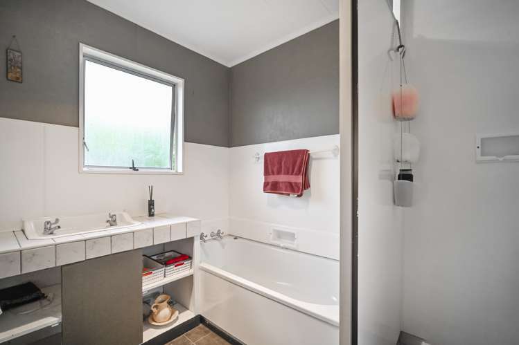 83 Caernarvon Drive Flaxmere_8