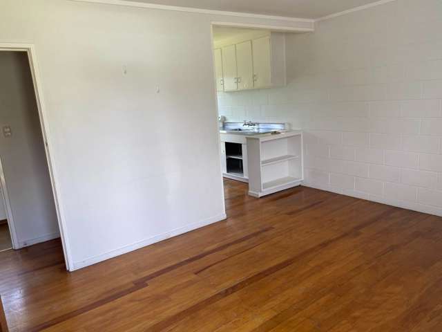 1/13 Alcock Street Mt Wellington_2