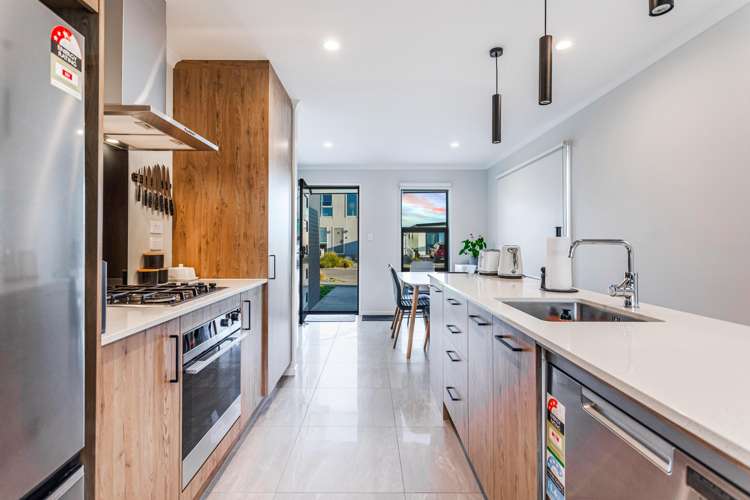 16 Houhora Street Westgate_6