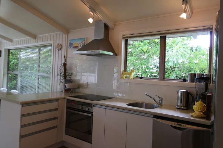 1/62 Rawhiti Road One Tree Hill_2