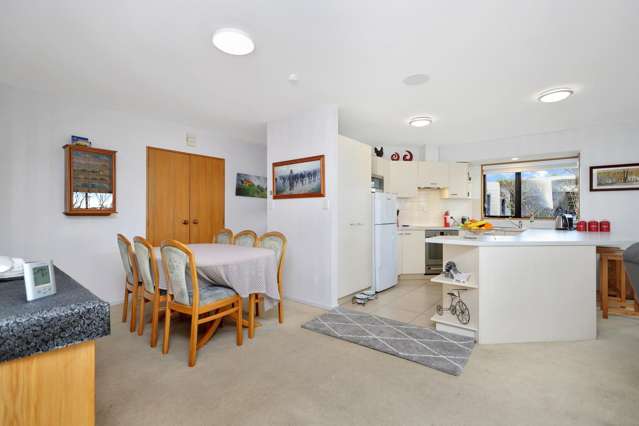 21 Mona Square Ashburton_4