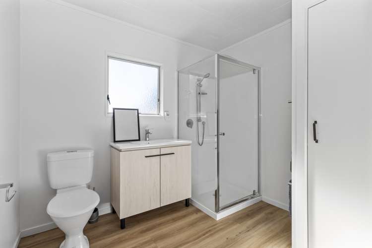 5 Robyn Hyde Place Leamington_8