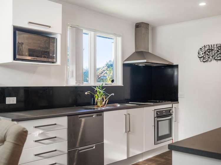 36 Sunline Ave Massey_5