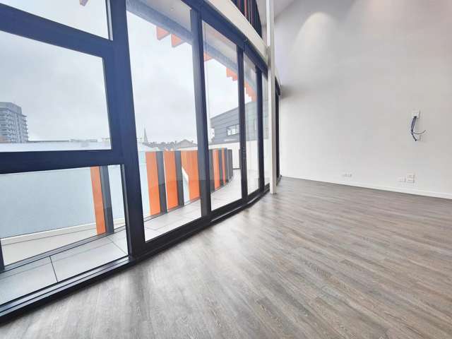 Loft 423/141-149 Newton Road Eden Terrace_1