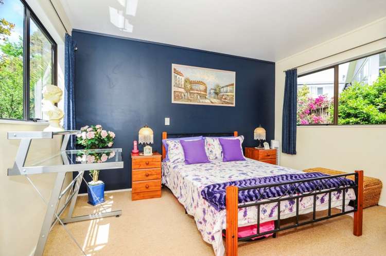 2/25 Nutsey Avenue Northcote_11