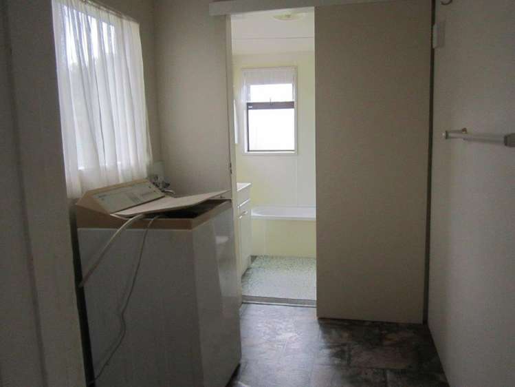 68 Moorhouse Street Ross_12