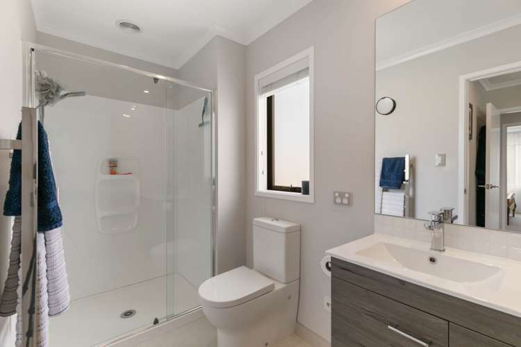 119 Bonair Crescent Silverdale_14