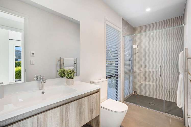 14 Kotuitui Drive Orewa_15