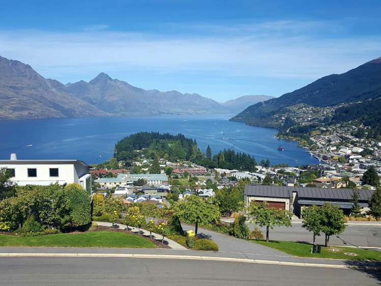 6 Manchester Place Queenstown_0