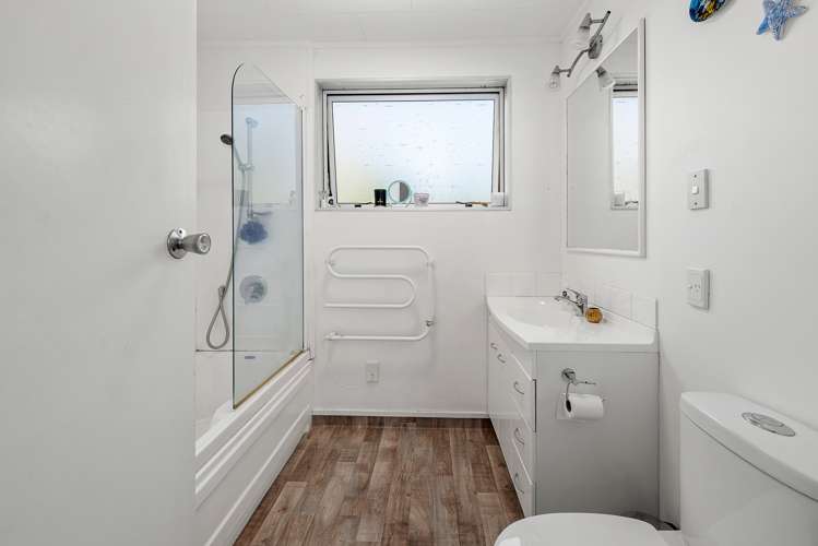 6 The Anchorage Waikawa_8