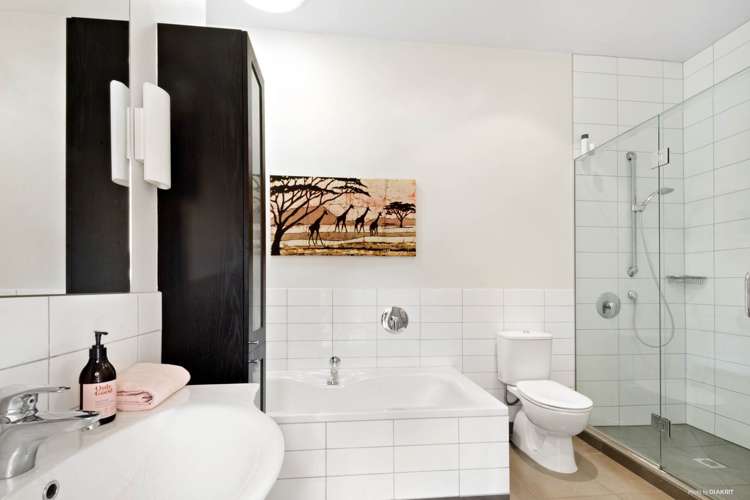 26a Seaview Avenue Northcote_13