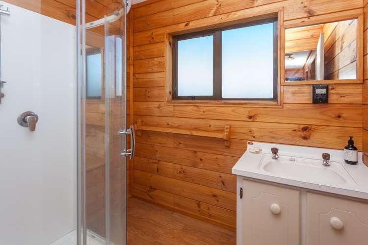 308 Mary Road Whangamata_5