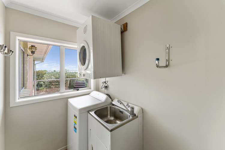 55 Marlborough Crescent Richmond_17