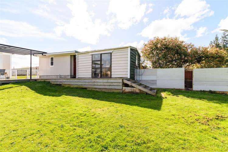 8 Ngareta Street Marton_9