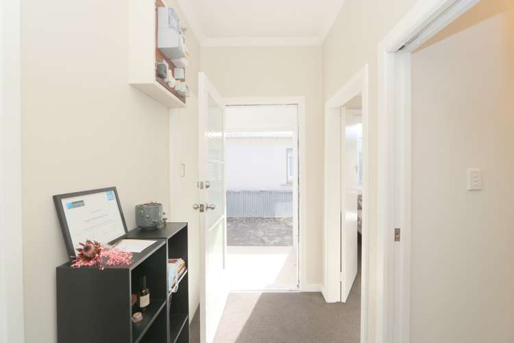 5 Stirling Street Windsor_15