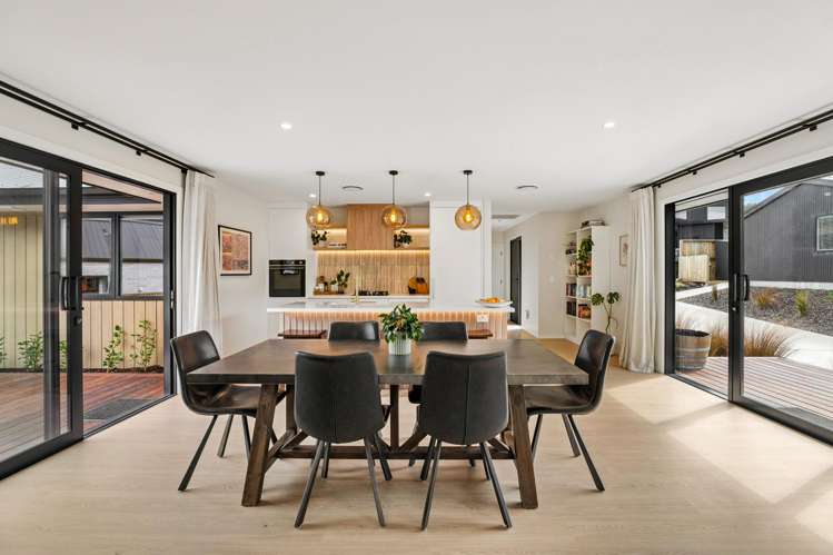 36 Friesian Close Jacks Point_1