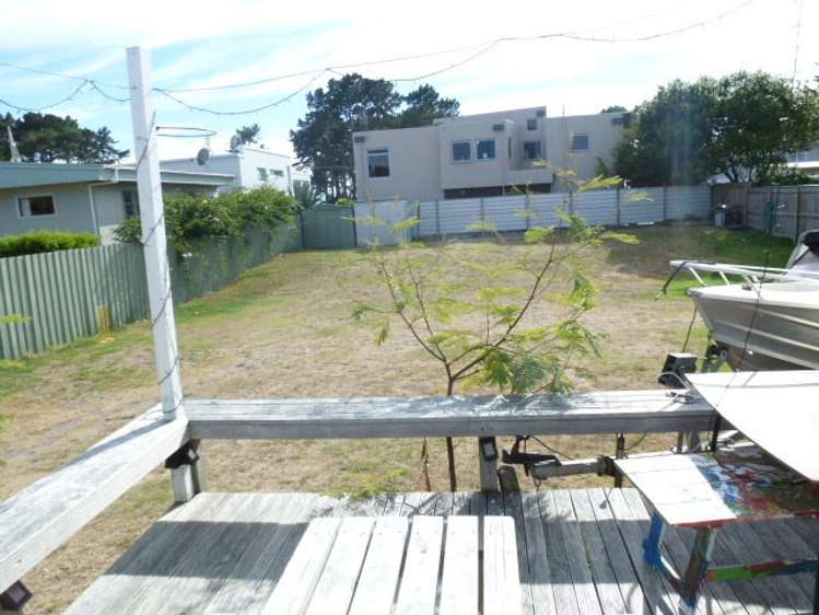 218 Mary Road Whangamata_10