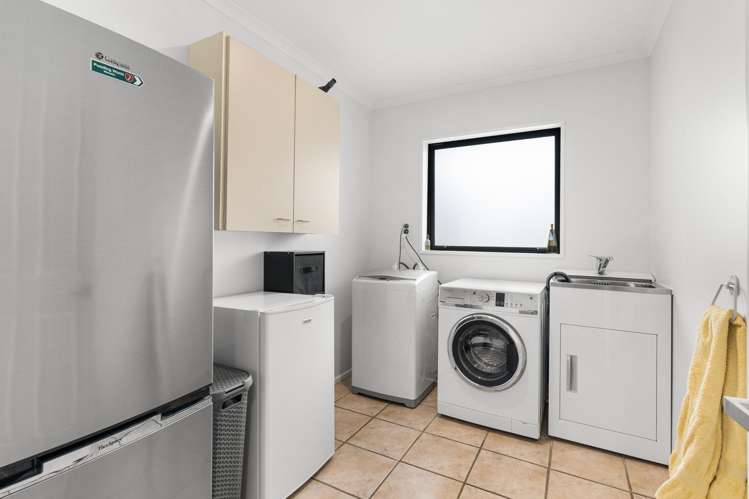 39 Anglesea Avenue Parklands_25