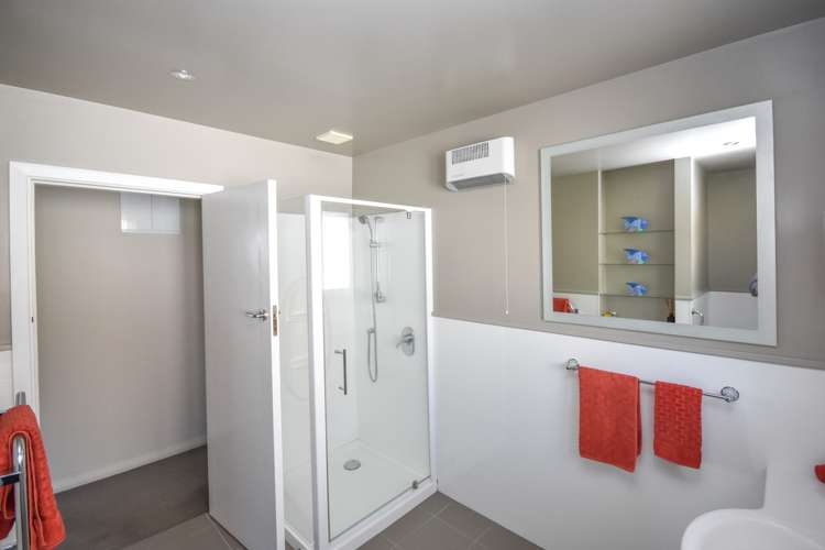 112 Easther Crescent Kew_15