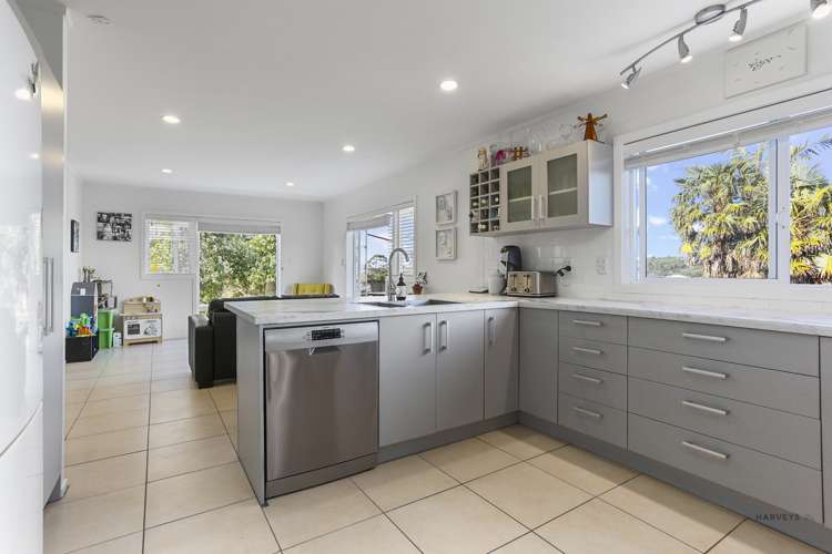 301b Glengarry Road Glen Eden_5