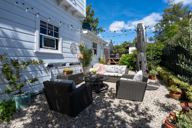 8 and 8A Harrington Place Lawrence_2