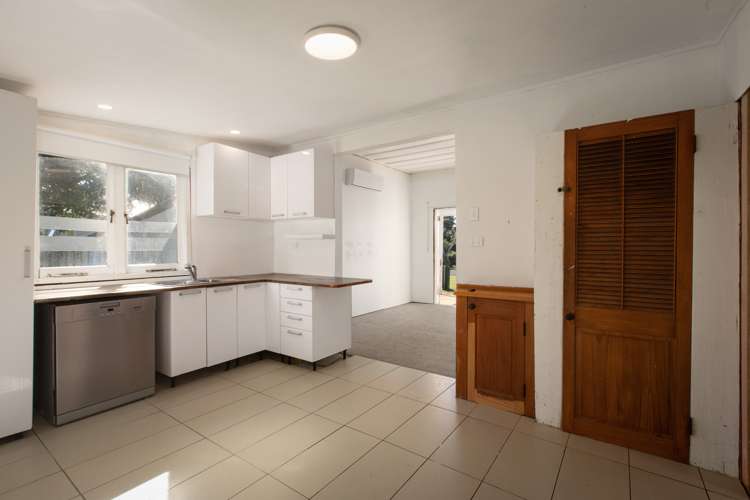 27 Galbraith Street Waihi_10