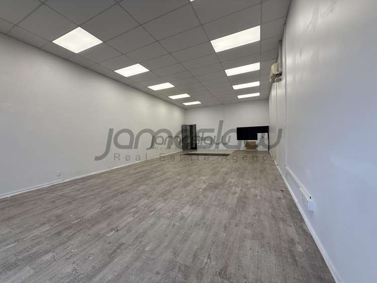 9B/219 Moore Street Howick_3