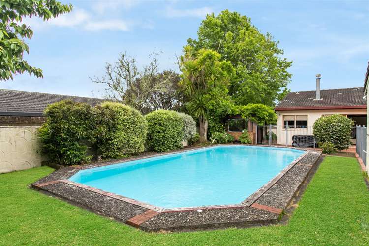 135a Parrs Cross Road Glen Eden_17