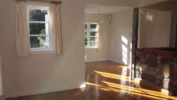 48 Marine Drive Diamond Harbour_3