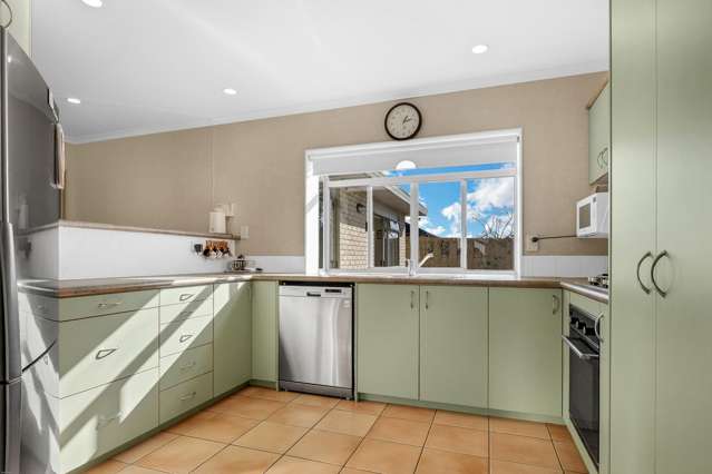 7 Amesbury Rise Henderson_3