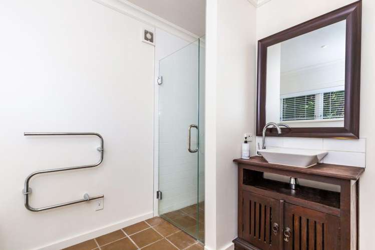 68 Mere Road Taupo_16